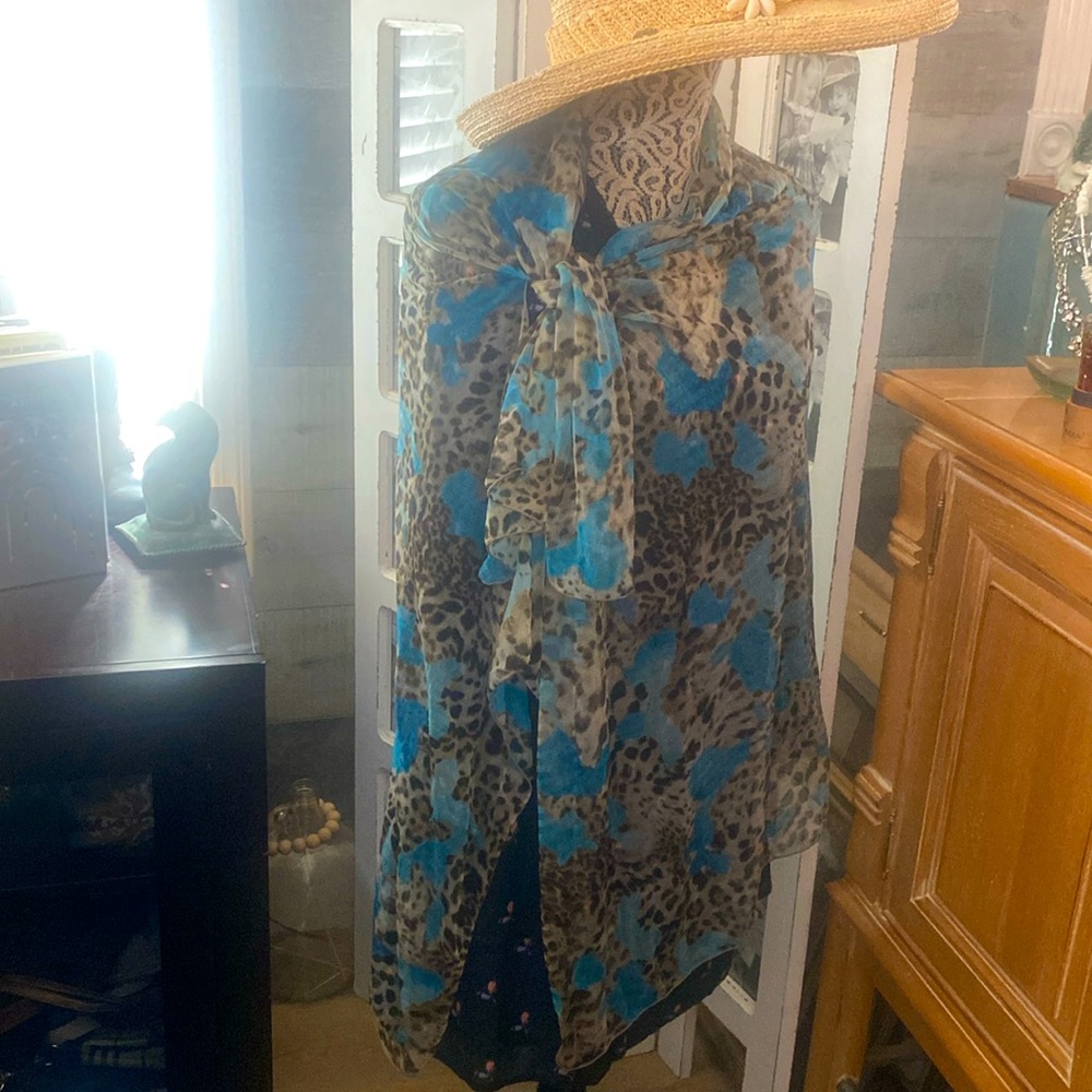 Pain de Sucre made in France body wrap/scarf